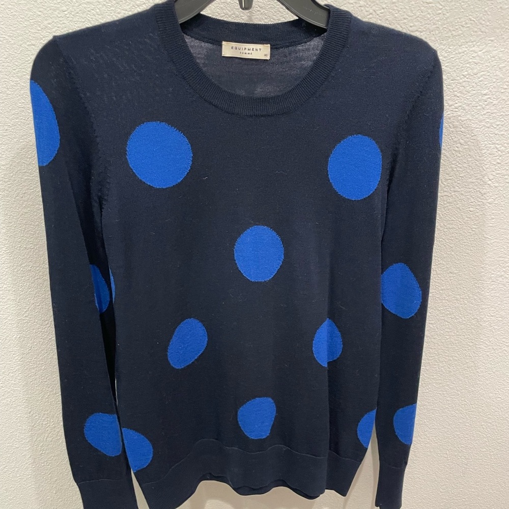 Equipment polka dot long sleeve sweater small